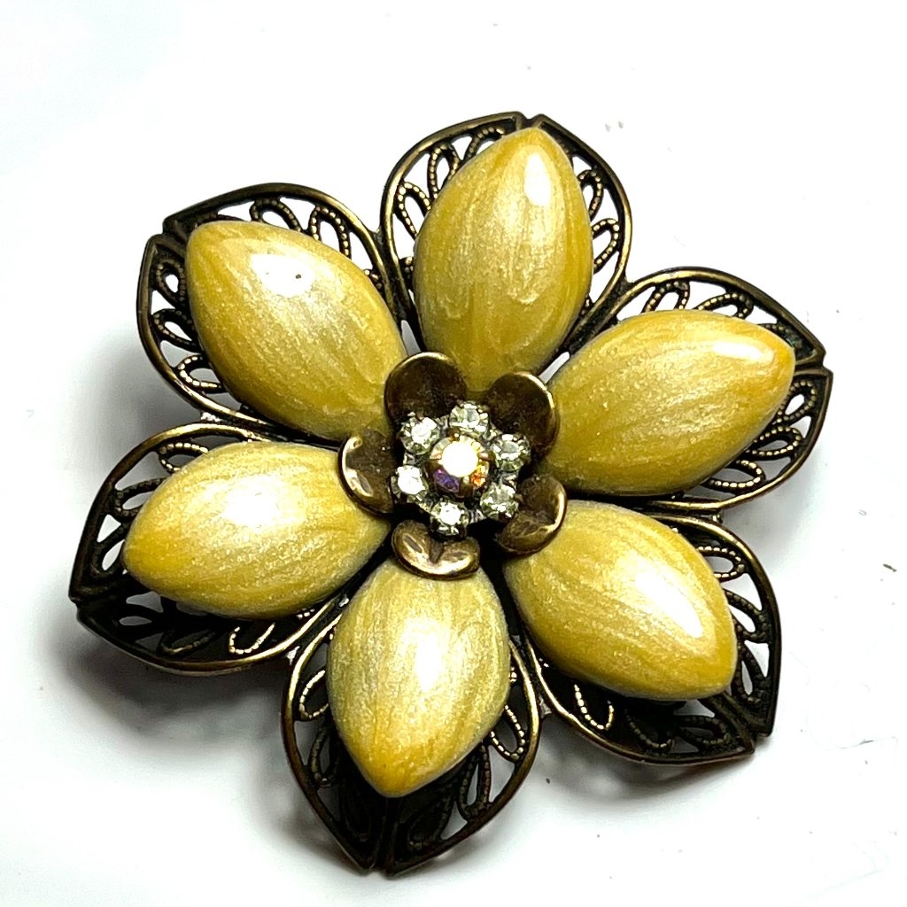 Liz Palacios Signed Flower Brooch Rhinestone Enamel Bass Tone 28$